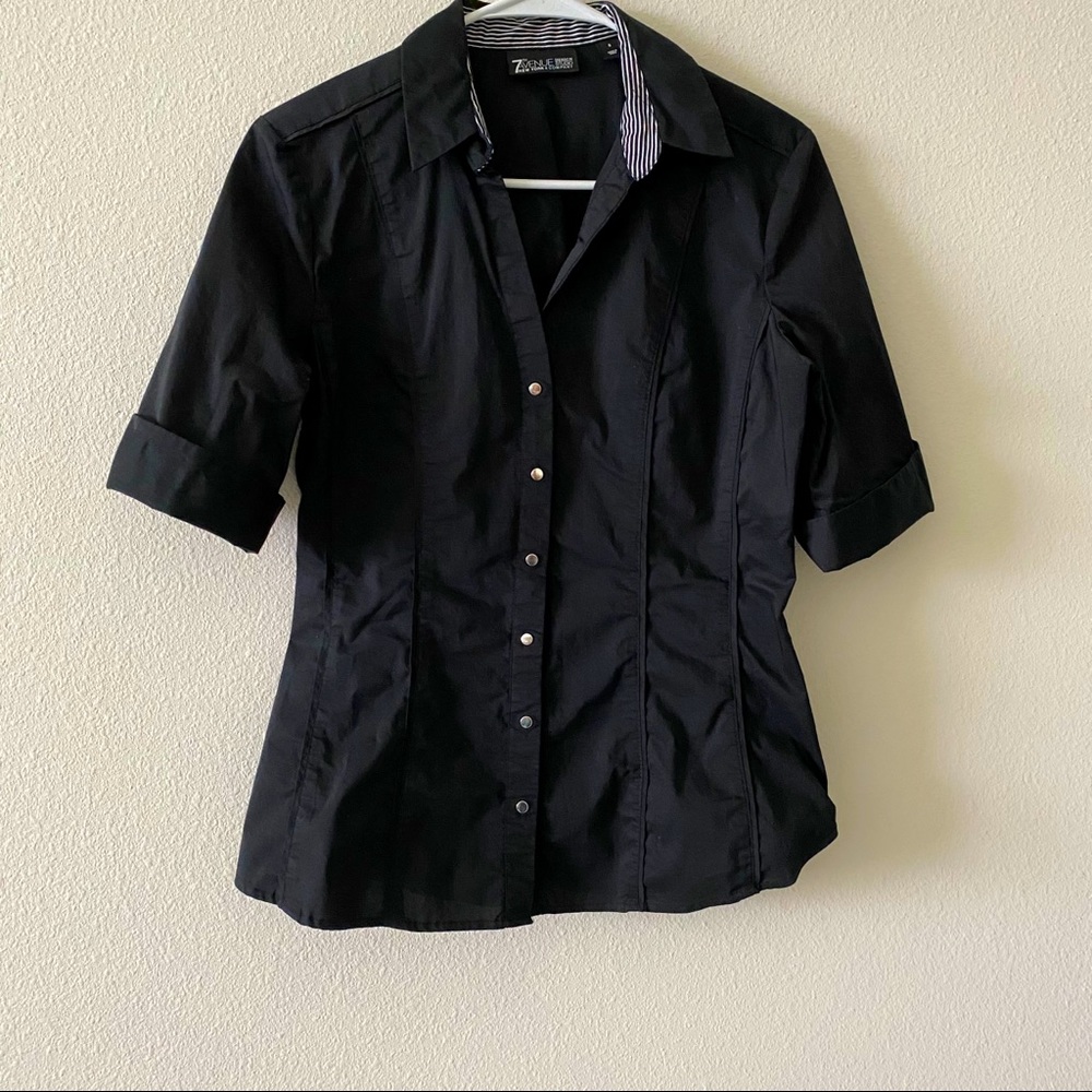 New York and Co buttoned down black top